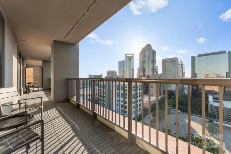 Property image 3 at 222 S Caldwell Street, Charlotte, NC 28202