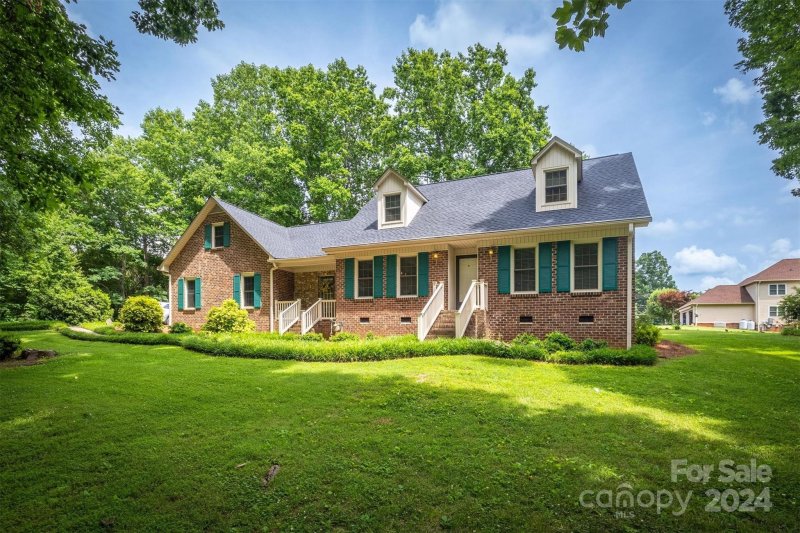 Property image 4 at 508 6th Avenue, Conover, NC 28613