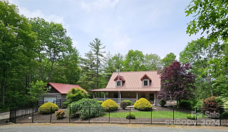 Property image 3 at 79 Pack Drive, Spruce Pine, NC 28777