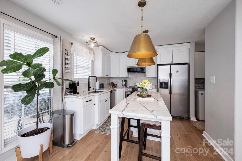 Property image 5 at 3924 Mohawk Court, Charlotte, NC 28215