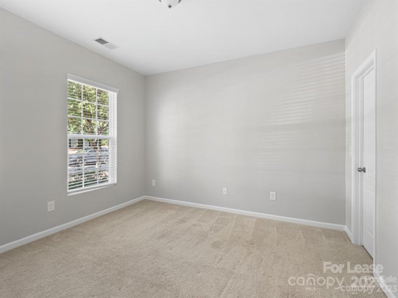 Property image 5 at 19036 Lake Breeze Drive, Cornelius, NC 28031