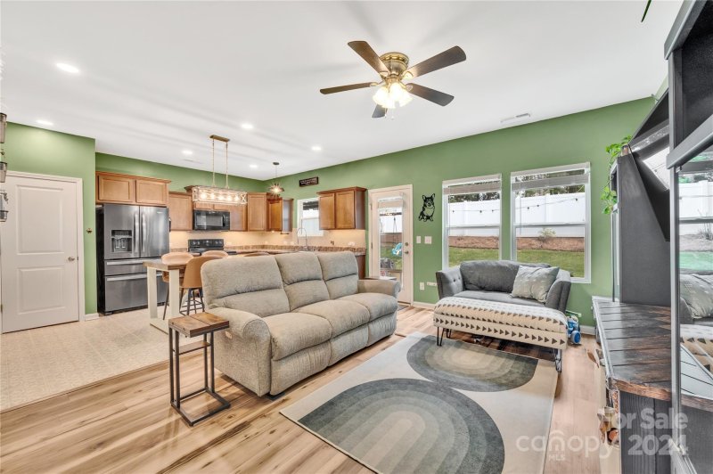 Property image 5 at 1721 Ameria Road, Charlotte, NC 28215