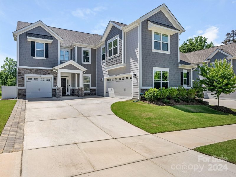 15709 Tysons Corner Road