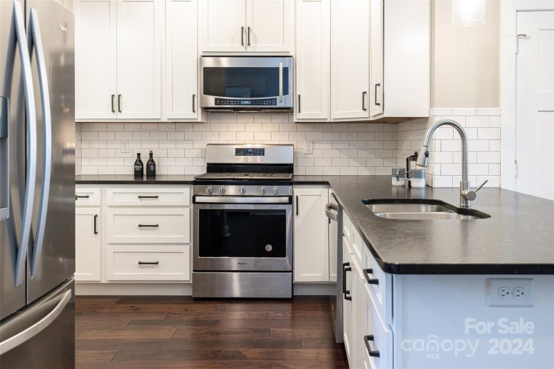 Property image 4 at 52 Tudor Way, Black Mountain, NC 28711