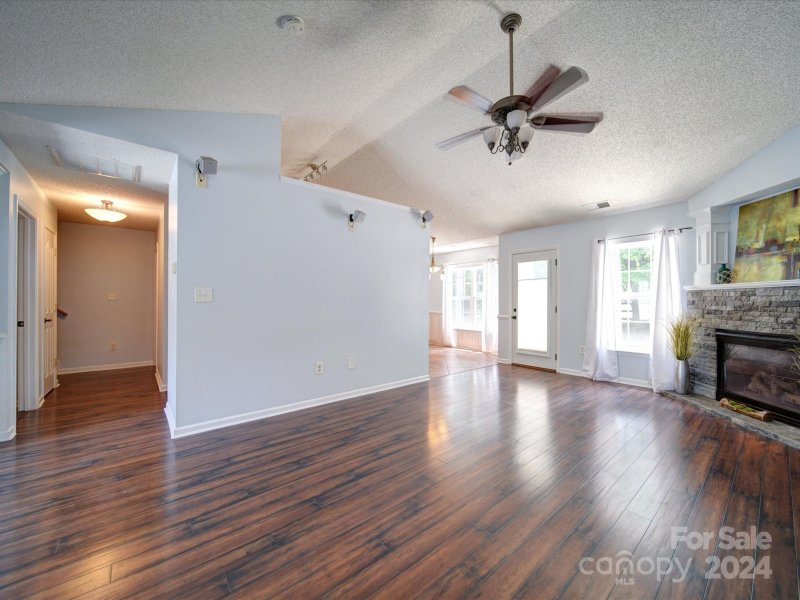 Property image 3 at 13425 Philip Michael Road, Huntersville, NC 28078