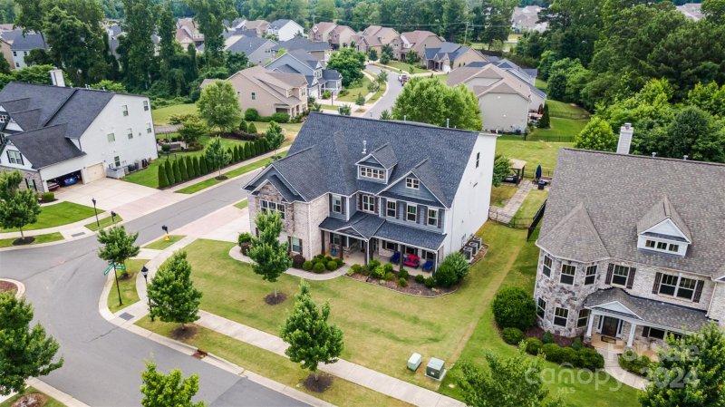 Property image 4 at 15605 Guthrie Drive, Huntersville, NC 28078