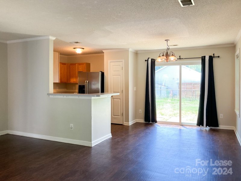 Property image 3 at 4 Seven Pines Court, Greer, SC 29650