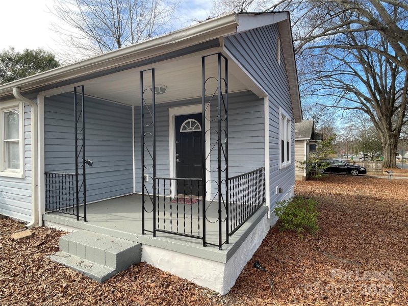 Property image 2 at 3529 Beaux Street, Charlotte, NC 28208