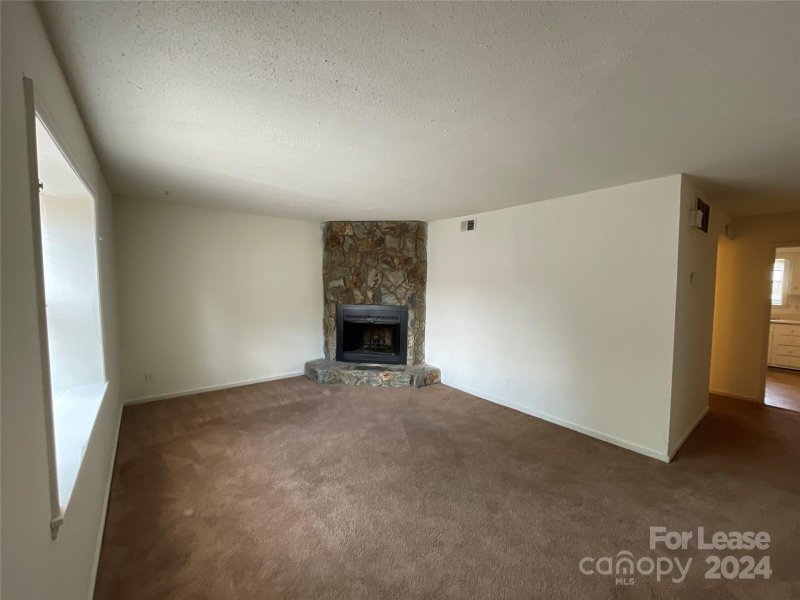 Property image 2 at 5805 Hunting Ridge Lane, Charlotte, NC 28212