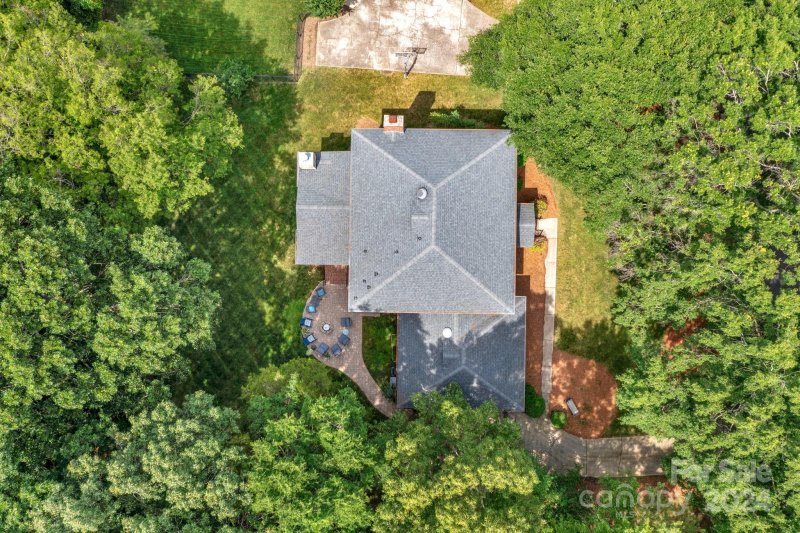 Property image 4 at 2916 Rock Springs Road, Charlotte, NC 28226