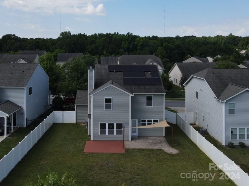 Property image 4 at 2513 Impatien Drive, Charlotte, NC 28215