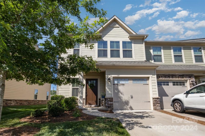 Property image 3 at 314 Scenic View Lane, Matthews, NC 28104