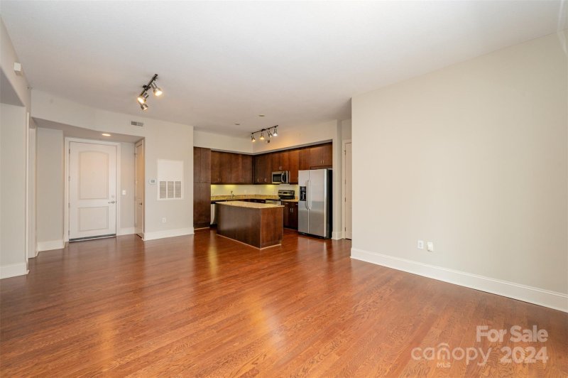 Property image 5 at 4625 Piedmont Row Drive, Charlotte, NC 28210