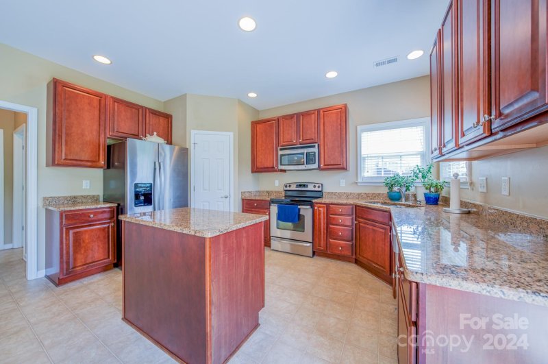 Property image 5 at 234 Roanoke Road, Fletcher, NC 28732