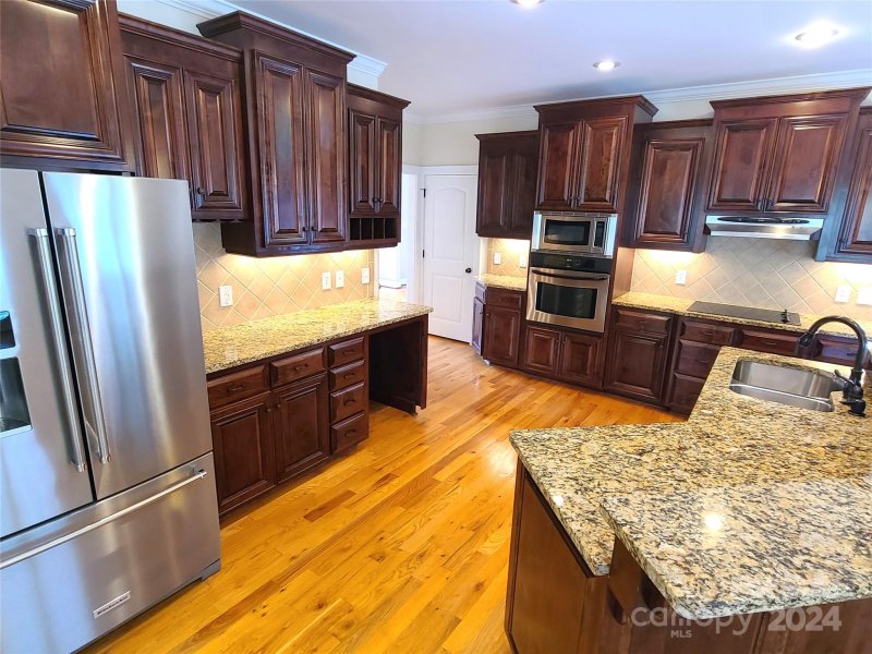 Property image 3 at 1118 Bugle Lane, Newton, NC 28658