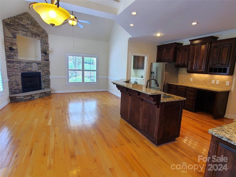 Property image 5 at 1118 Bugle Lane, Newton, NC 28658