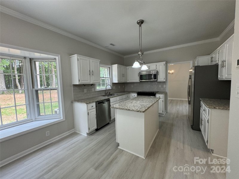 Property image 4 at 129 Southhaven Drive, Mooresville, NC 28117