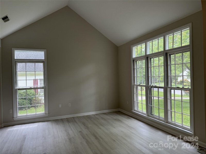 Property image 5 at 129 Southhaven Drive, Mooresville, NC 28117