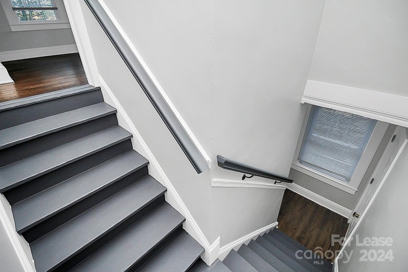 Property image 2 at 517 W Sixth Avenue, Gastonia, NC 28052