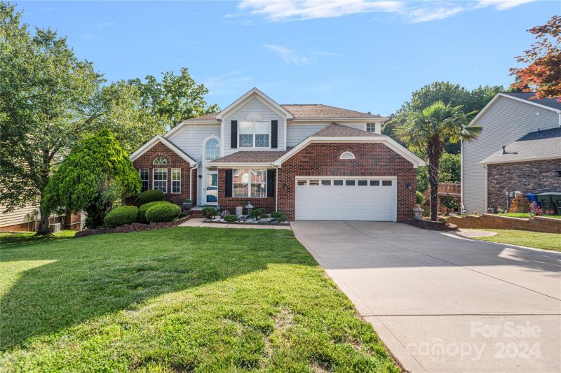 Property image 2 at 271 Fox Hollow Road, Mooresville, NC 28117