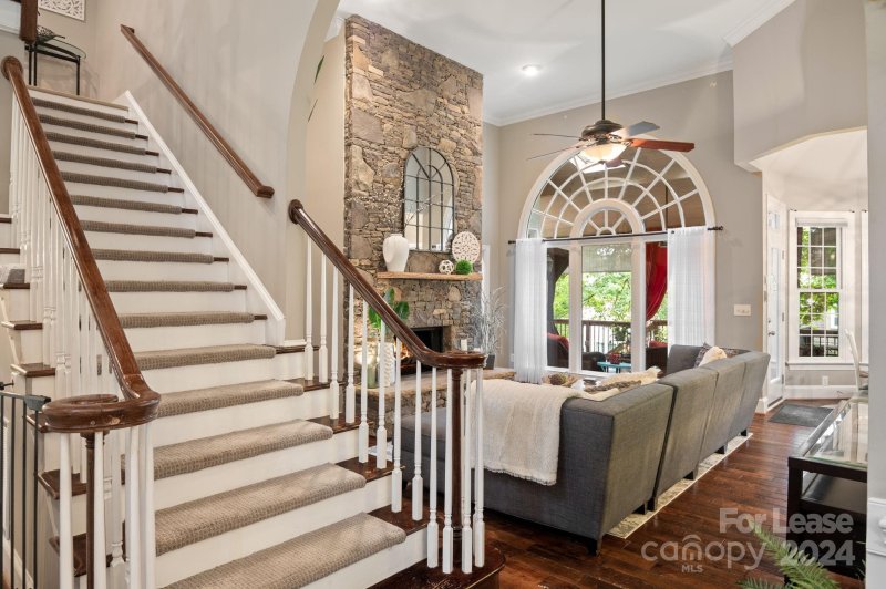 Property image 3 at 16308 Autumn Creek Court, Charlotte, NC 28278