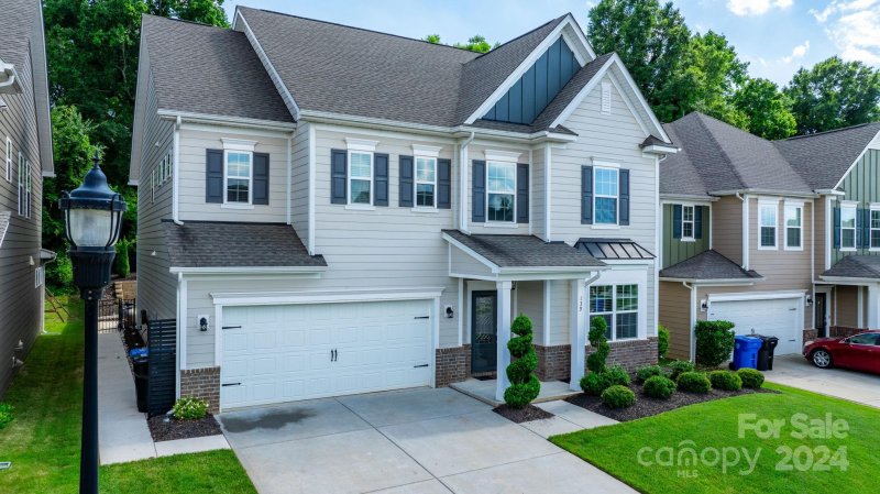 Property image 2 at 139 W Morehouse Avenue, Mooresville, NC 28117