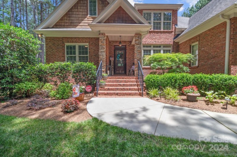 Property image 3 at 6796 Goose Point Drive, Denver, NC 28037