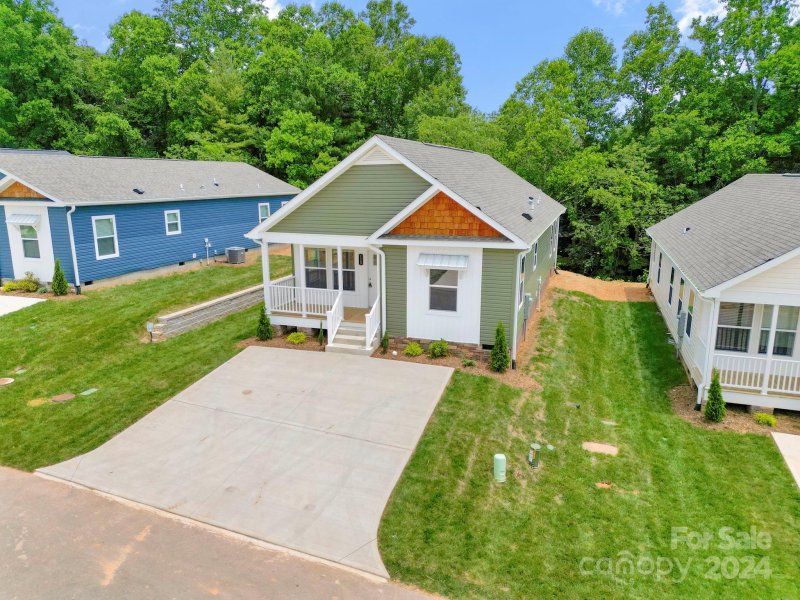 Property image 2 at 120 Bellamy Road, Asheville, NC 28806