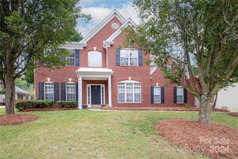 Property image 2 at 11009 Knight Castle Drive, Charlotte, NC 28277