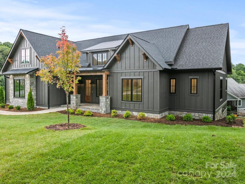 Property image 3 at 140 Barnrock Drive, Mills River, NC 28759