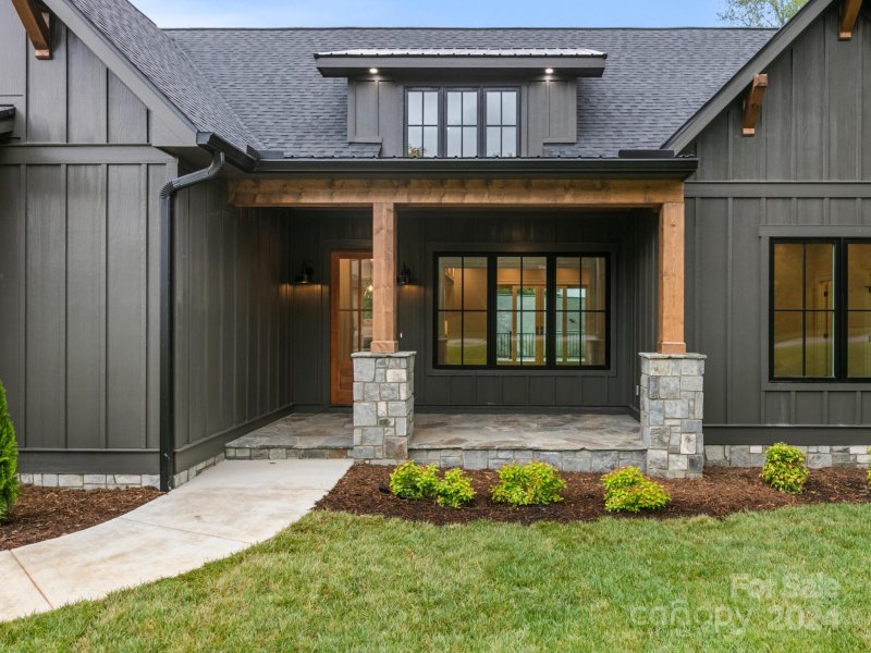 Property image 4 at 140 Barnrock Drive, Mills River, NC 28759