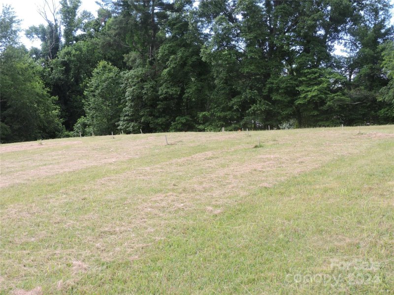 Property image 4 at 60 Gins Lane, Mars Hill, NC 28754