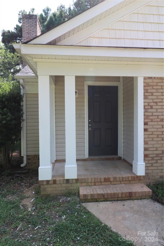 Property image 2 at 7325 Walnut Wood Drive, Charlotte, NC 28227