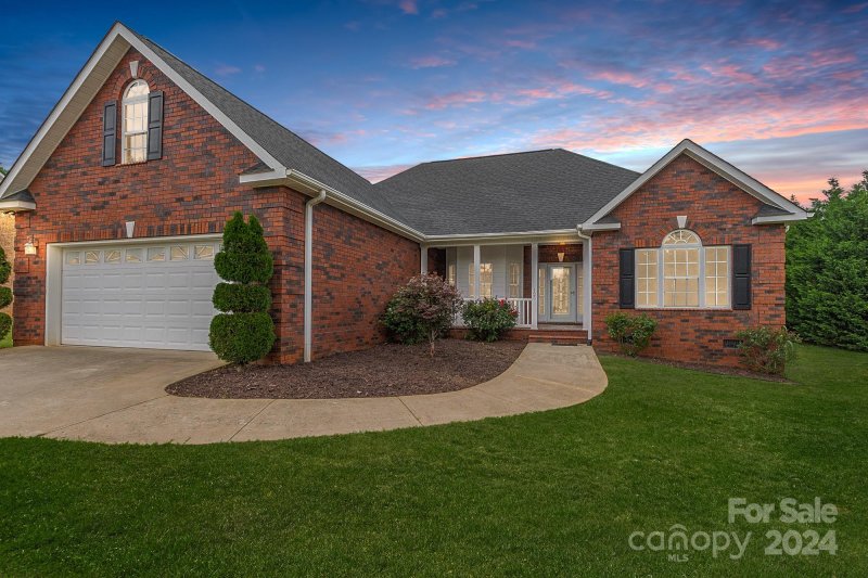 Property image 4 at 125 Postell Drive, Statesville, NC 28625