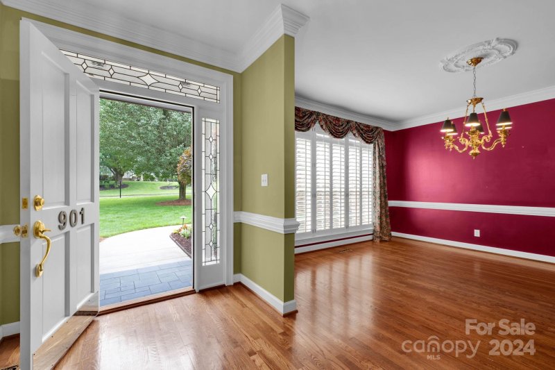 Property image 3 at 901 Weymouth Drive, Gastonia, NC 28056