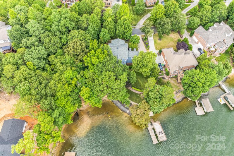 Property image 5 at 936 Rocky Point Lane, Tega Cay, SC 29708
