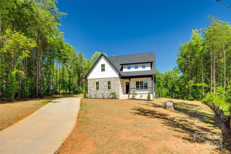 Property image 3 at 2620 Moon Creek Lane, Clover, SC 29710