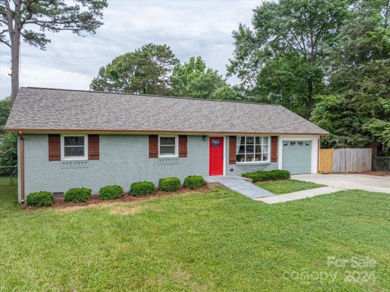 Property image 3 at 3723 Branding Iron Drive, Gastonia, NC 28052