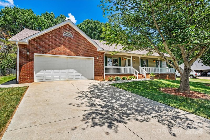 119 Stonefield Drive