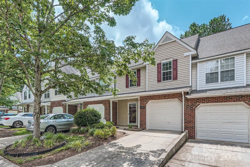 Property image 3 at 11832 Kevin Henry Place, Charlotte, NC 28277