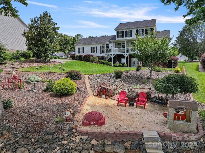 Property image 2 at 303 Potters Landing, Denton, NC 27239