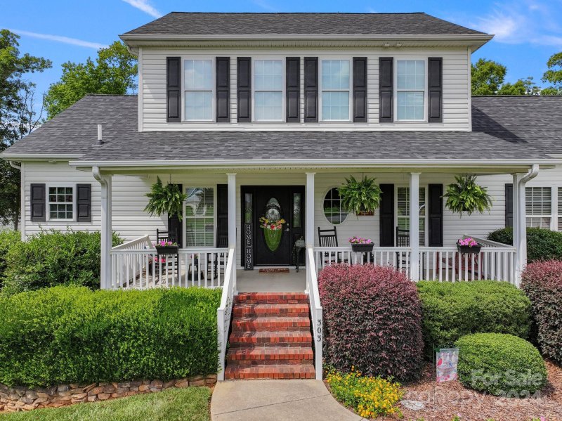 Property image 3 at 303 Potters Landing, Denton, NC 27239