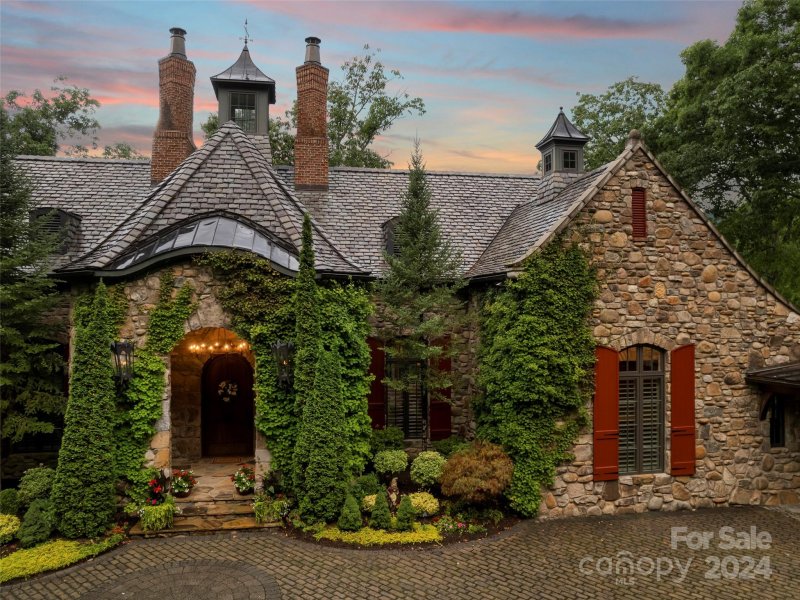 Property image 2 at 4 Wood Lily Trail, Arden, NC 28704