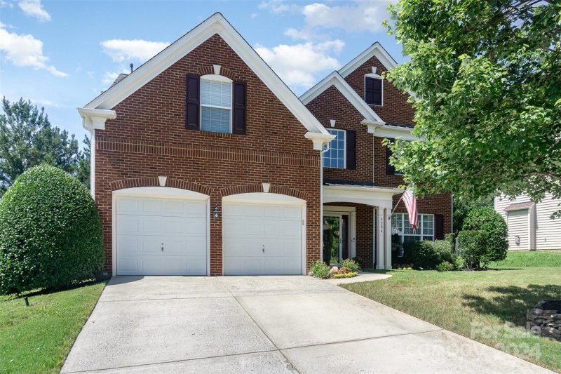 Property image 3 at 8304 Cutters Spring Drive, Waxhaw, NC 28173