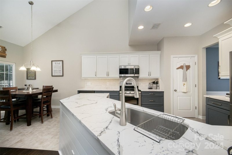 Property image 5 at 8304 Cutters Spring Drive, Waxhaw, NC 28173