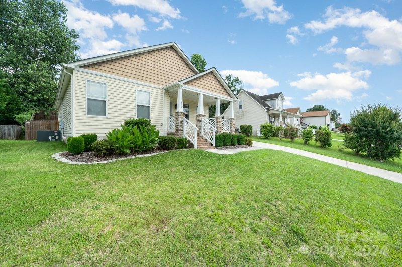 Property image 3 at 1648 Red Bird Circle, Concord, NC 28025