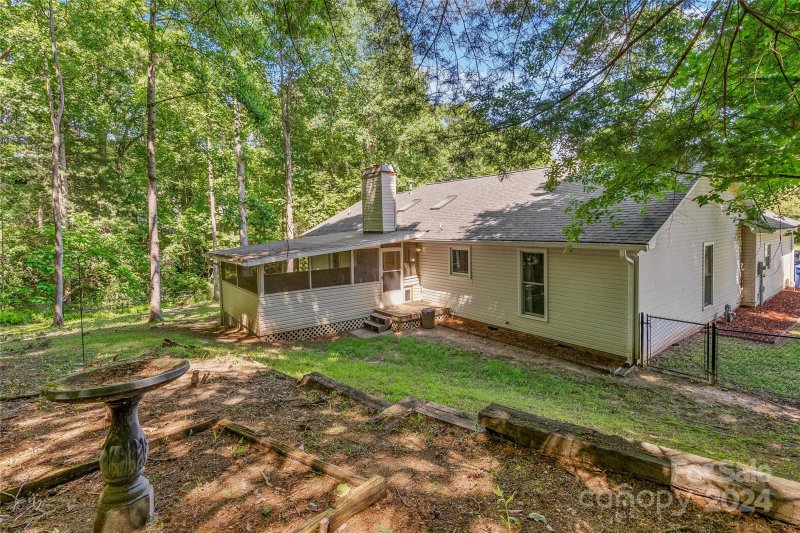 Property image 2 at 12 Southchase Drive, Fletcher, NC 28732