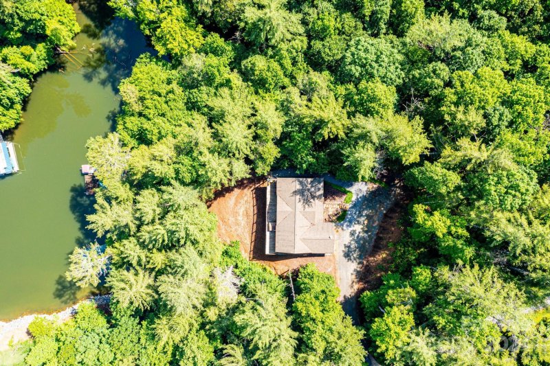 Property image 3 at 456 Larkhaven Drive, Nebo, NC 28761