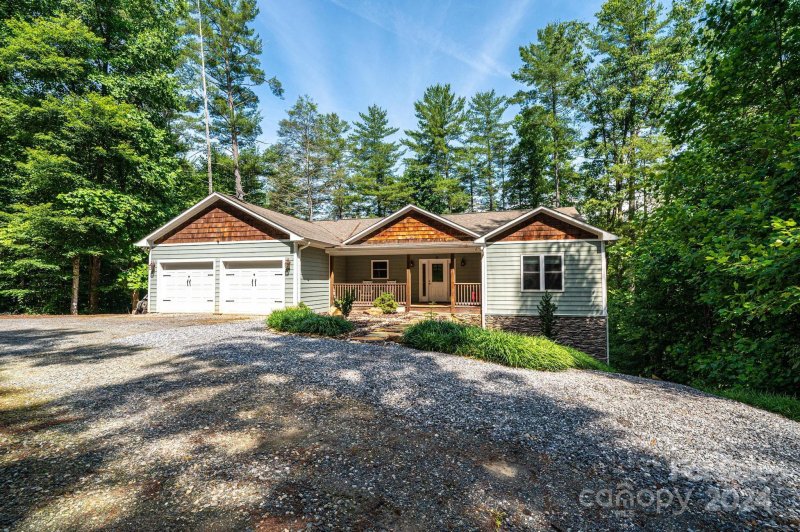 Property image 4 at 456 Larkhaven Drive, Nebo, NC 28761