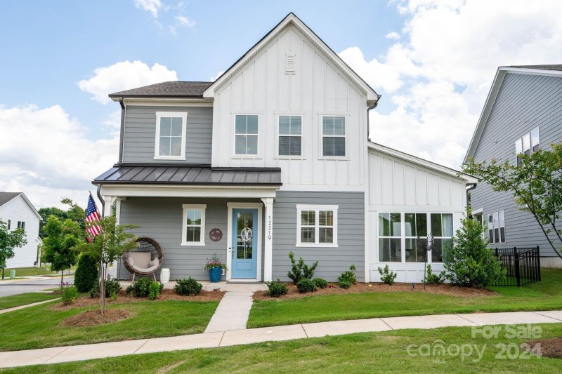 12219 Anne Blount Alley